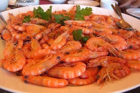 In case of erectile dysfunction, it is recommended to include shrimp in a man's diet
